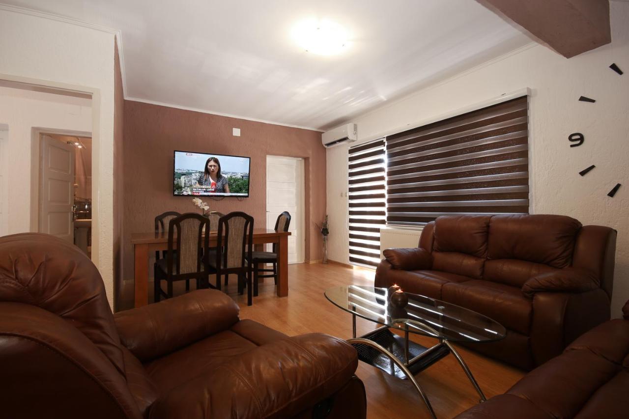 Apartment Sweet